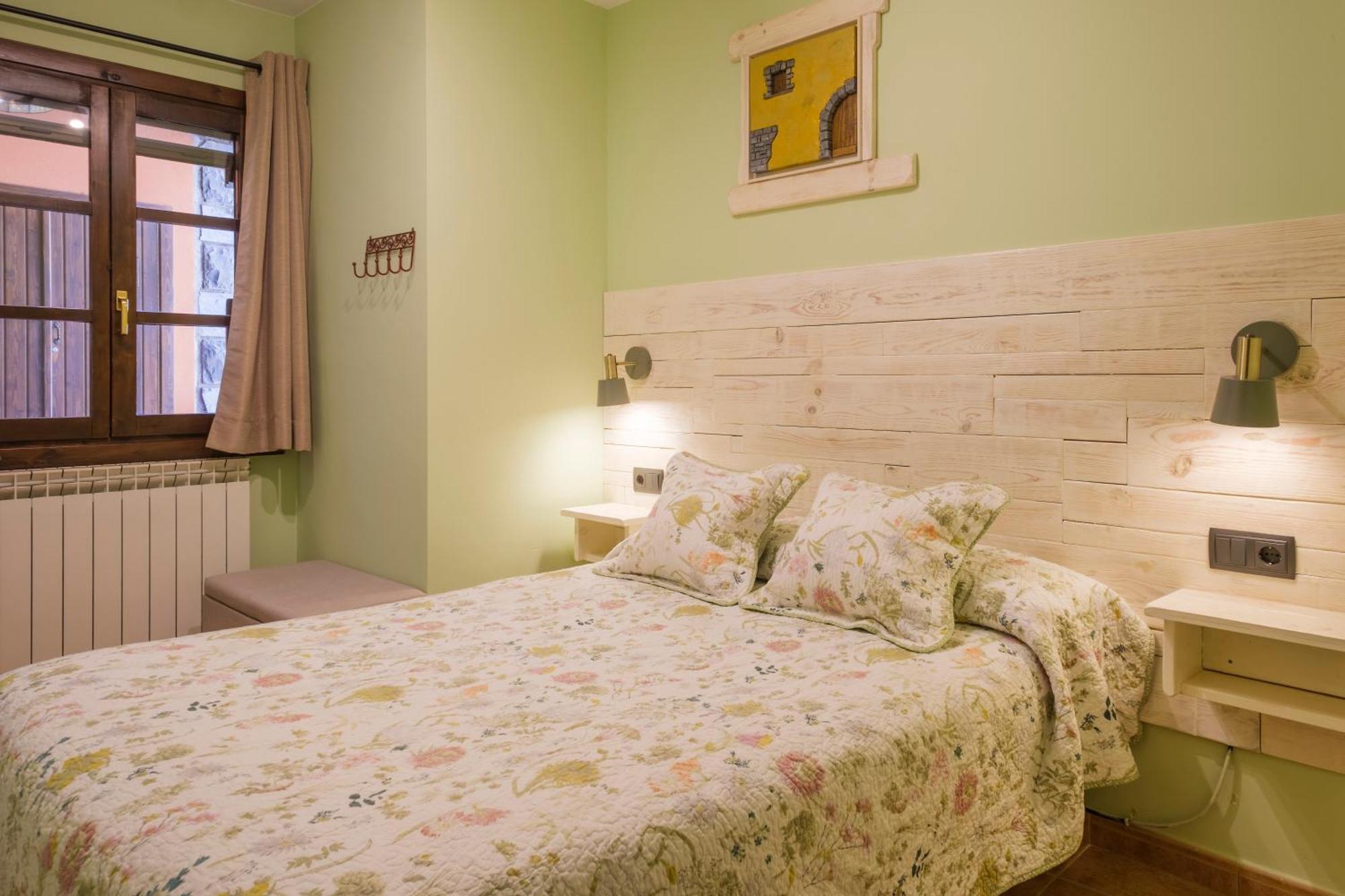 El Rincon De Andrea Apartamentos Biescas  Eksteriør bilde