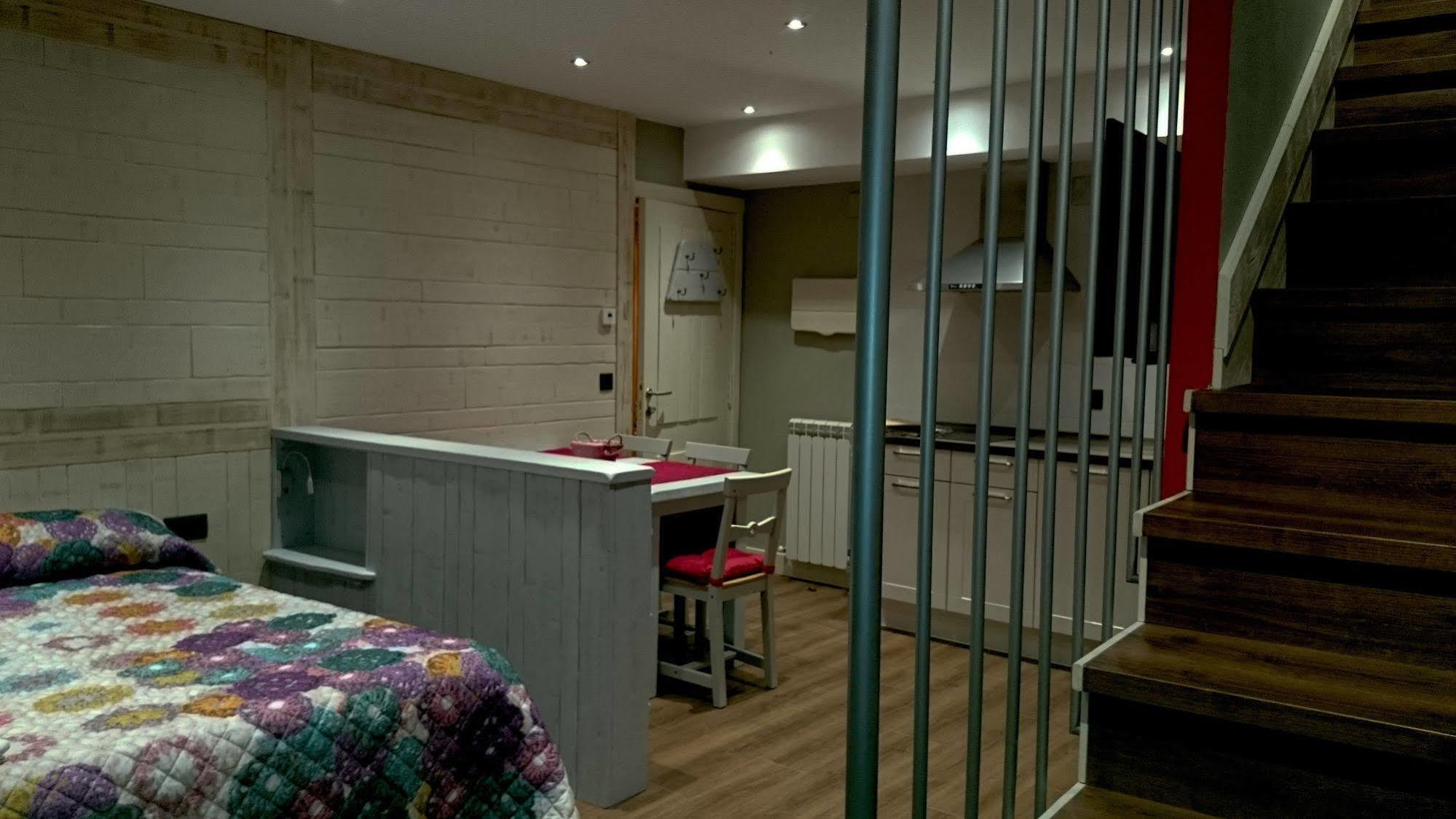 El Rincon De Andrea Apartamentos Biescas  Eksteriør bilde
